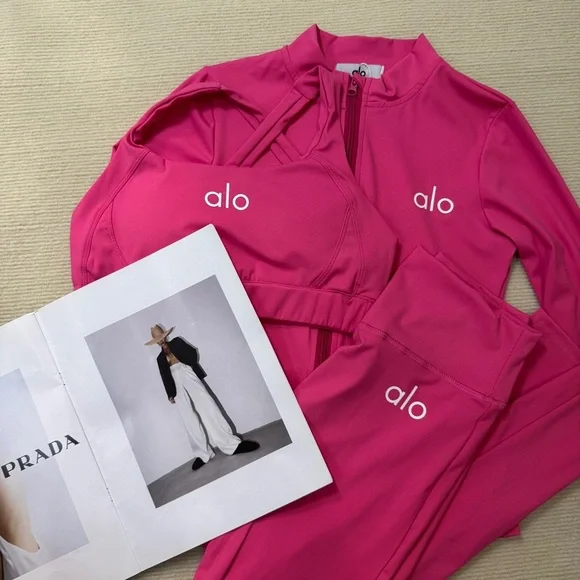 Alo Yoga Raspberry Powder Fitness Yoga Three Piece Set - Picture 3 of 6